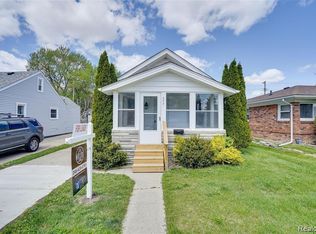 577 E Brickley Ave, Hazel Park, MI 48030