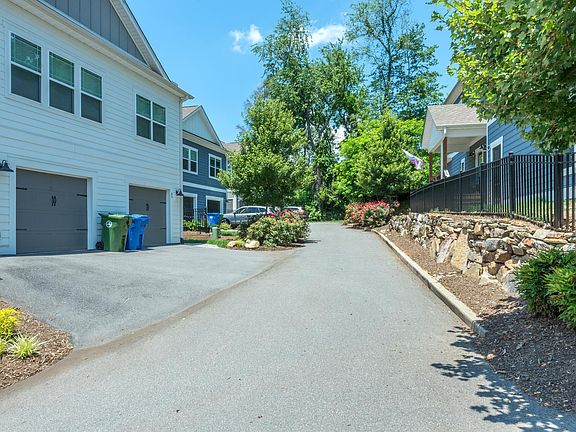 Welcome to Plant Townhomes