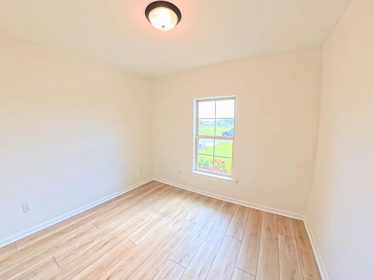 25699 Raines Ave — Photo 13