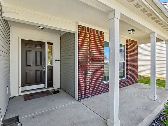 4th image of 4846 Chip Shot Ln