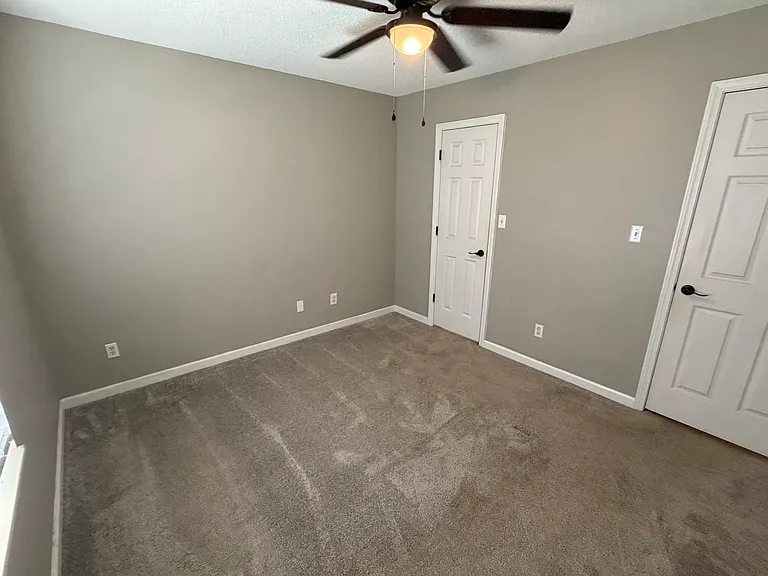 8118 Marsala Ln — Photo 10