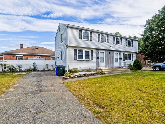 3rd image of 57 Ellen St
