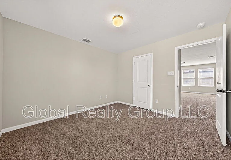 10426 Rosalina Loop — Photo 19