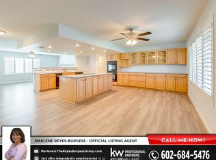 12231 N 45th Dr, Glendale, AZ 85304