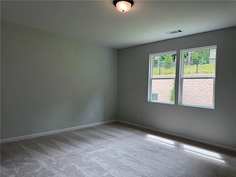139 Jacobs Hollow St — Photo 13