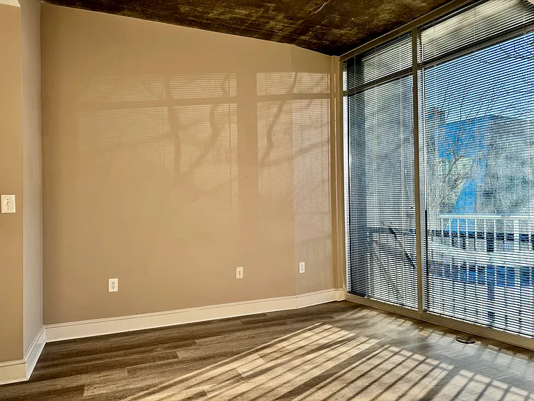 950 W Peachtree St #813 — Photo 9