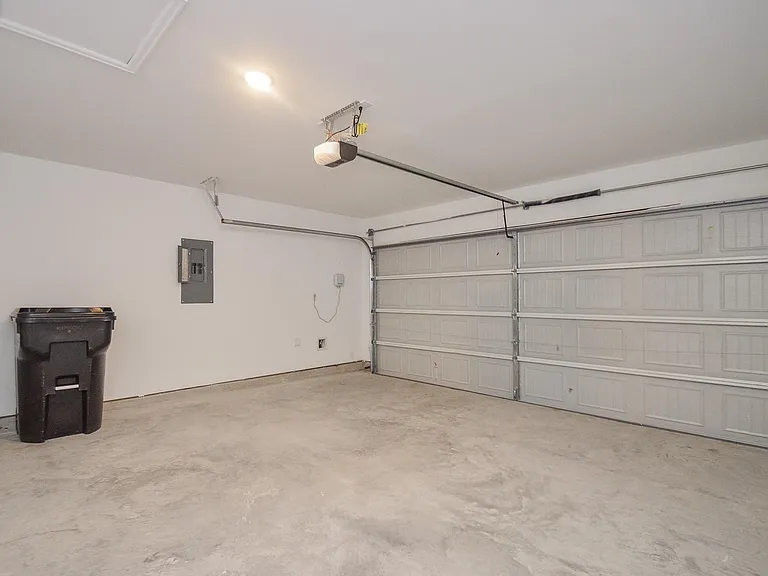 4126 Brazos Brook Trl — Photo 26