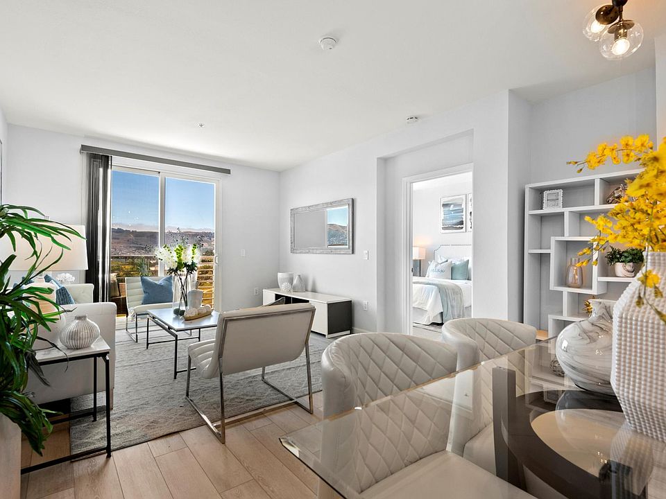 1st image of 501 Crescent Way APT 5301
