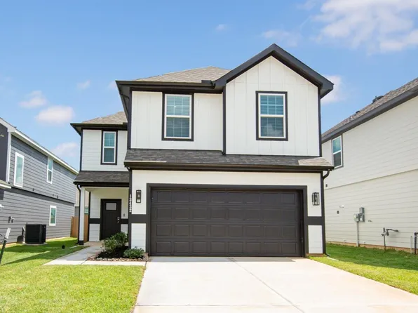 13432 Yellow Perch Dr, Conroe, TX 77384
