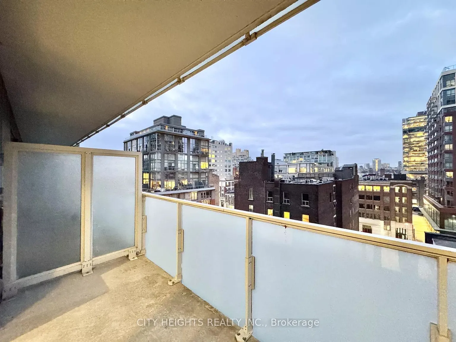1 bed, $2,500 — Photo 1