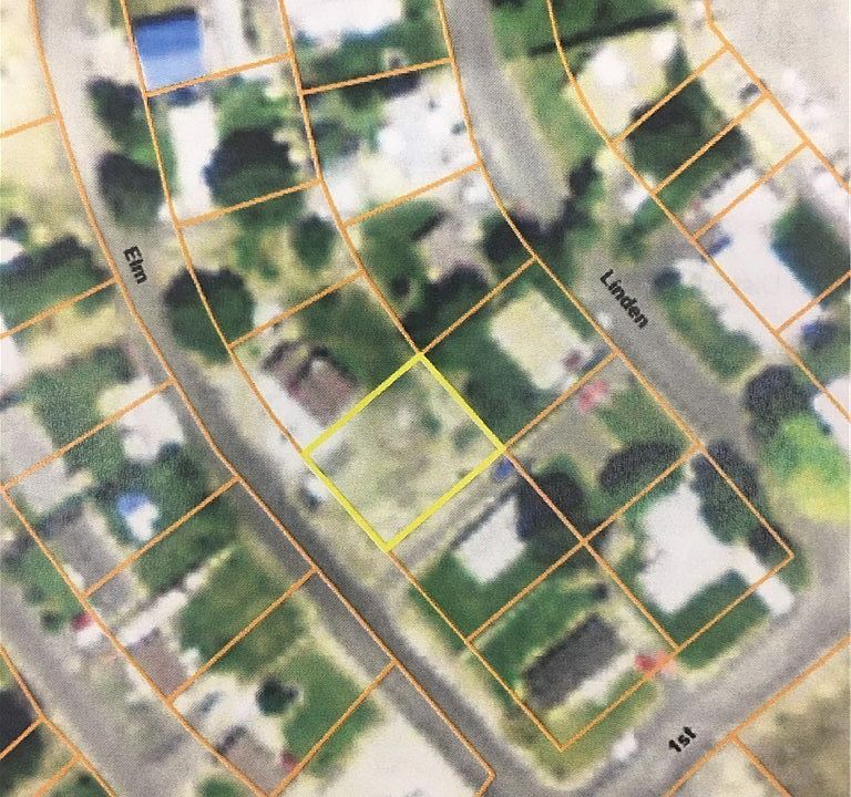 1st image of 448 Elm Ct SE