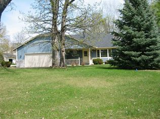 11631 Tulip St NW, Coon Rapids, MN 55433