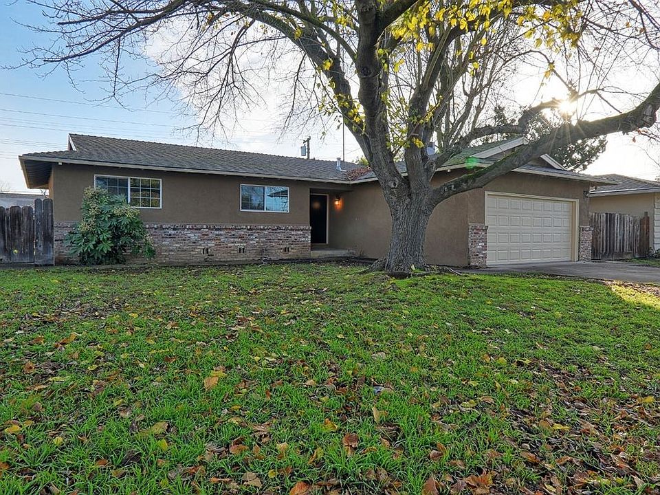 1st image of 3852 N Stiles Pl
