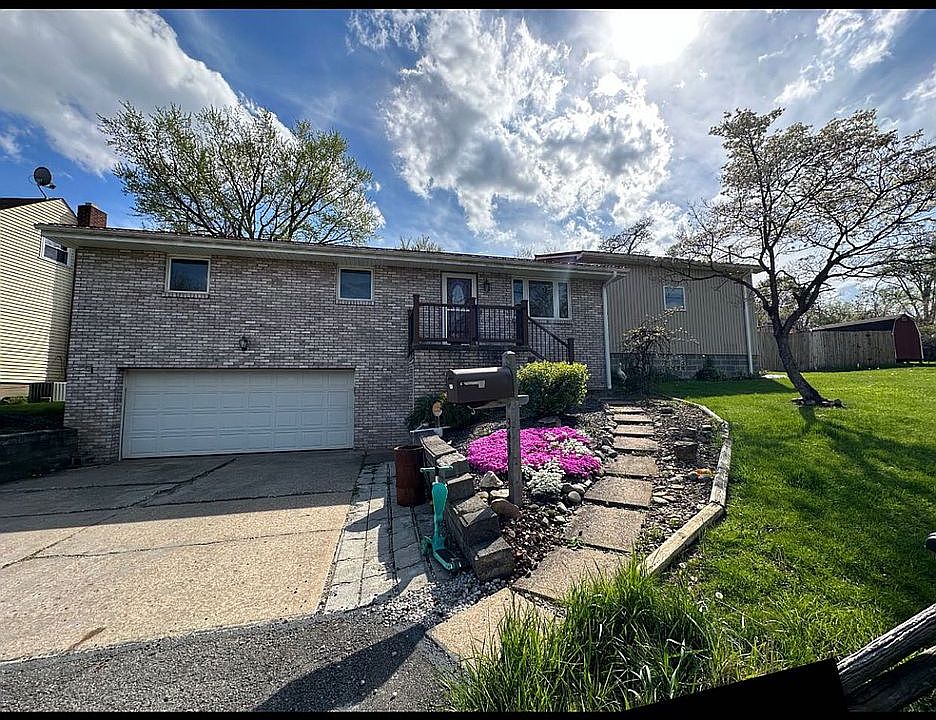 1st image of 341 Canterbury Blvd