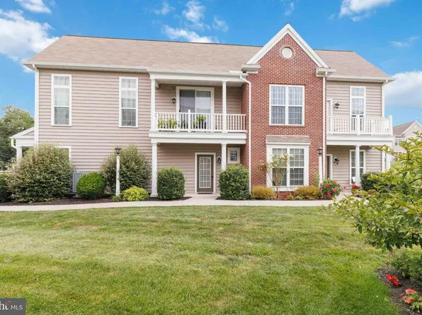 756 Whitetail Dr, Hummelstown, PA 17036