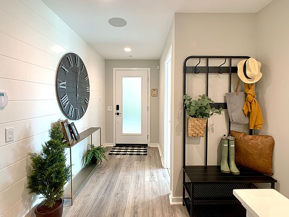 Shoreline Plan 1 Entry