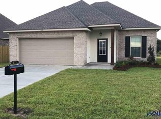277 Highland Oaks Ave, Gray, LA 70359