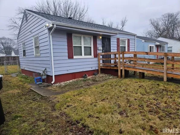 202 N Sheridan St, South Bend, IN 46619