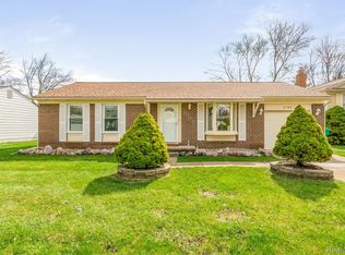 5745 New Meadow Dr, Ypsilanti, MI