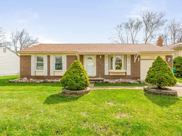 5745 New Meadow Dr, Ypsilanti, MI 48197