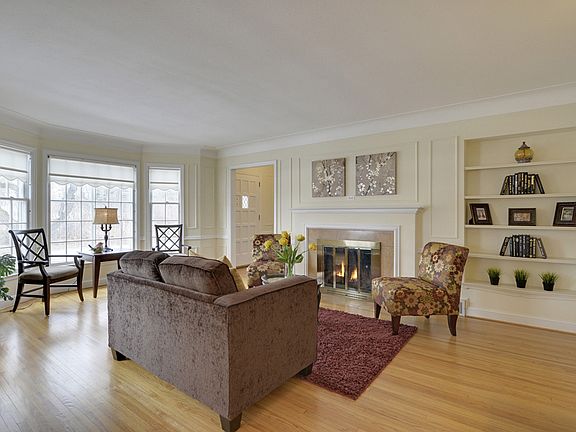 5th image of 11115 Minnetonka Blvd