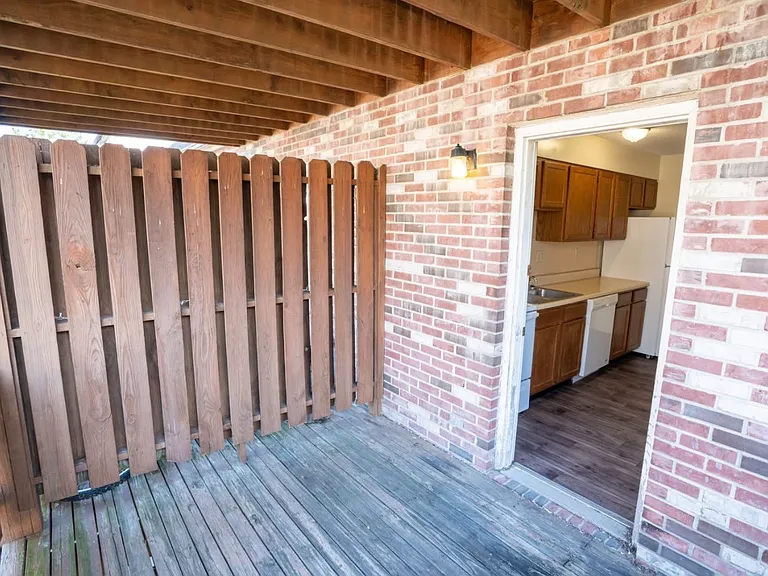 2855 Whitener St #1 — Photo 10