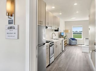 802 Aaron Dr #200, Lynden, WA 98264