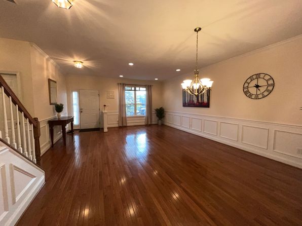 4 Brandywine Ct