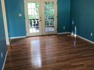 120 Woodbridge Dr, Charleston, WV
