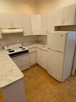 Rented by Akam Sales and Brokerage | media 15