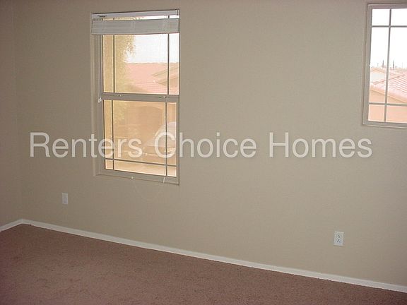 4th image of 42494 W Santa Fe St