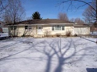 28660 Fawn River Rd, Sturgis, MI 49091