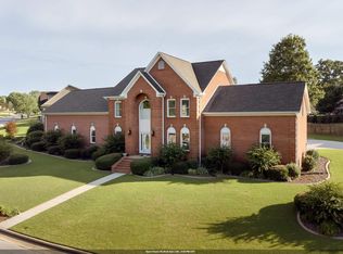 111 Stoney Creek Dr, Florence, AL 35633