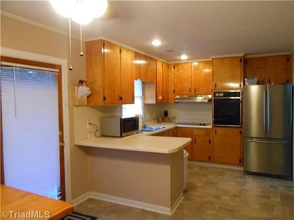 4th image of 5500 Fieldswood Dr