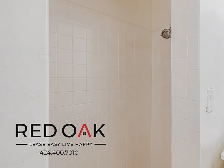 1559 N Hill Ave #7 — Photo 13
