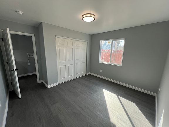 5th image of 1131 E 21st St #1/2