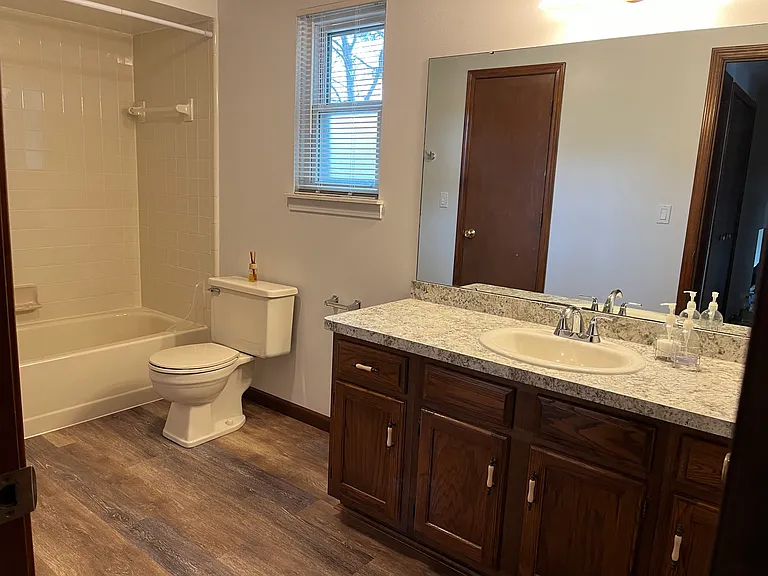 5500 Edgar Rd — Photo 13