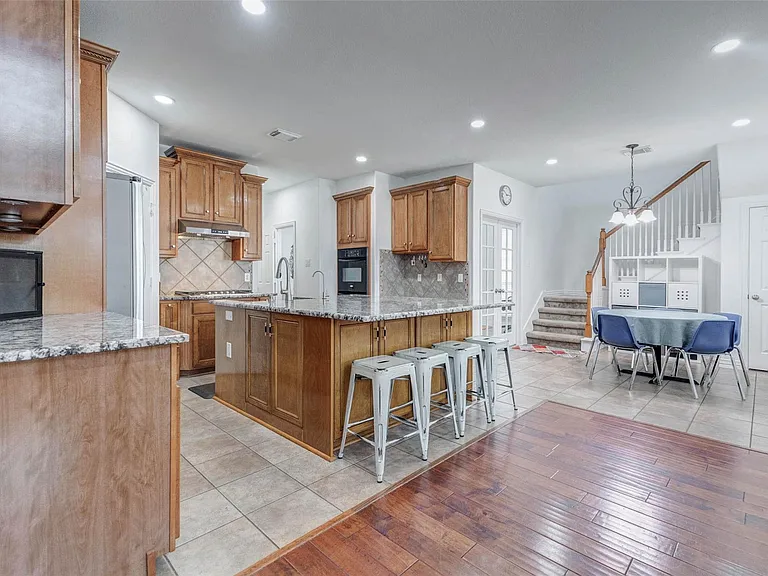 26511 Crescent Cove Ln — Photo 9
