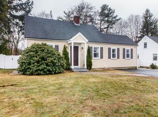 13 Pine St, Natick, MA 01760