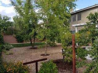 10017 Desert Porch Rd, Las Vegas, NV 89178