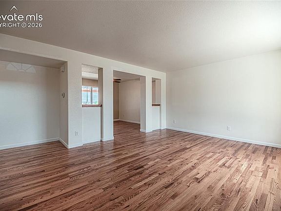 3rd image of 7119 Lone Eagle Ln
