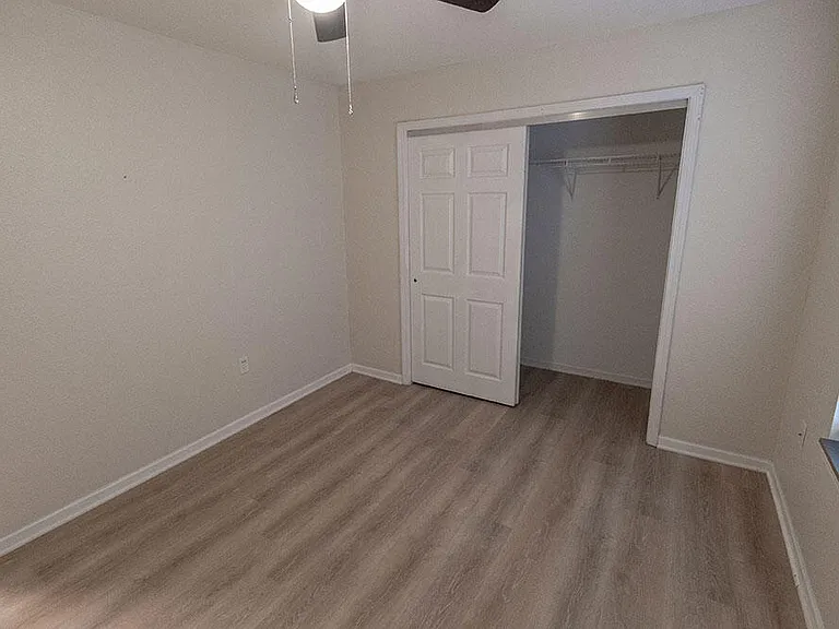 1325 Godas Dr — Photo 22
