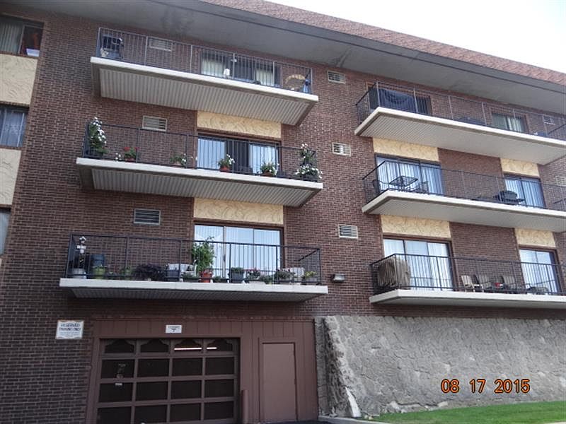 1st image of 9520 S Mayfield Ave