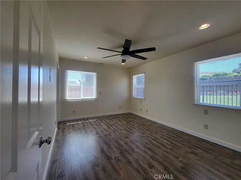 1884 Jaybrook Dr — Photo 41