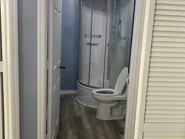 2425 NW 33rd St, Miami, FL