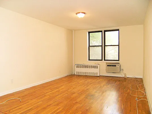 Rented by City Connections Realty | media 24