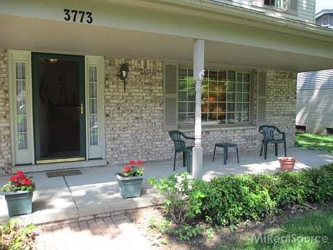 5th image of 3773 Lawson Dr