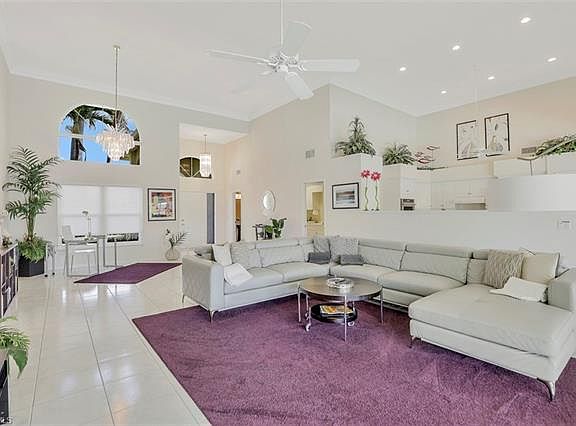 5th image of 959 S Joy Cir