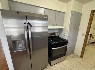 807 N 4th St, Ozark, MO 65721