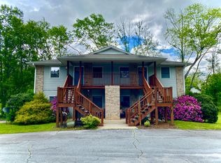 504 Spring St #C, Hendersonville, NC 28739